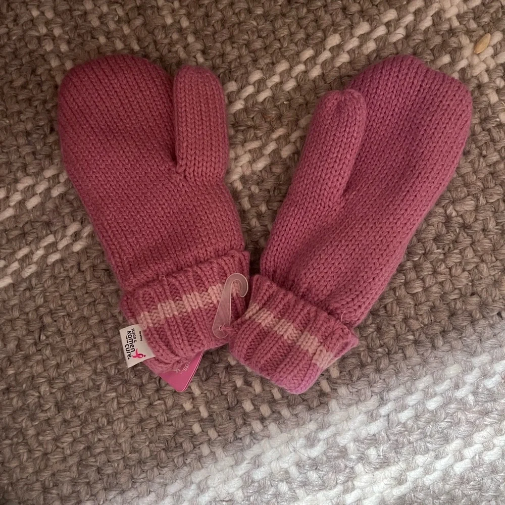 Pink Ribbon Knit Mittens